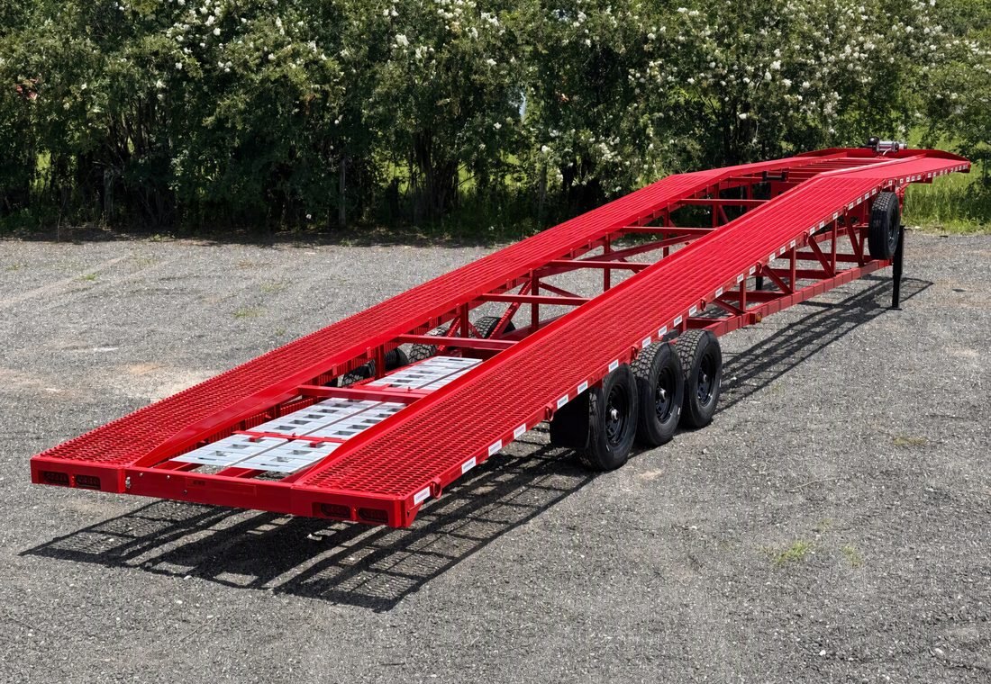 Commercial trailers lined up — fleet service at MCS Mechanical, Orlando