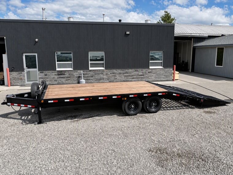 Flatbed deckover trailer